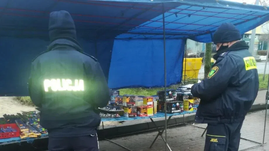 Apel ostrowskiej policji na temat użycia fajerwerków