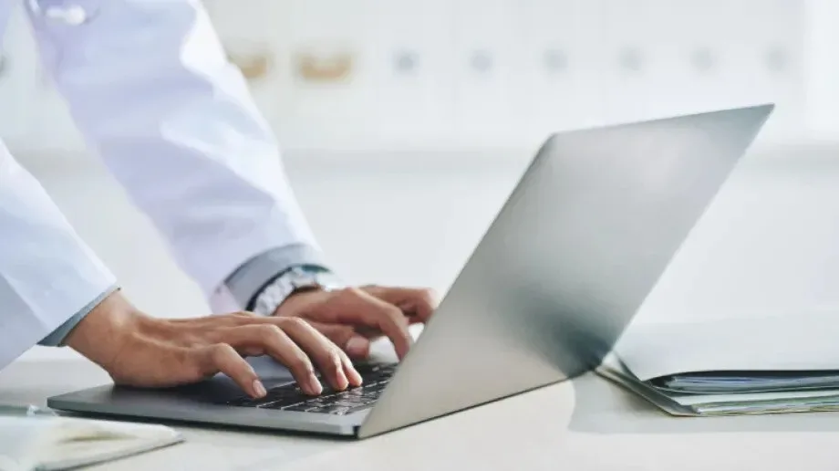 System e-rejestracji pomoże w zapisie na szczepienia ----???----
