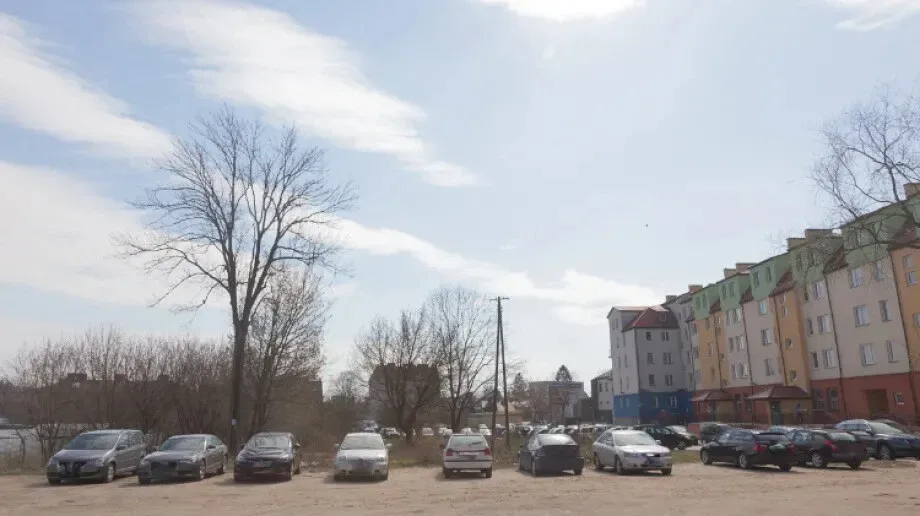 Nowy blok za siedzibą ZUS w Ostrowi Mazowieckiej?