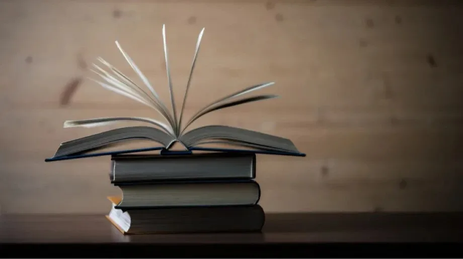 Konkurs biblioteki w Wąsewie. Przebierz się za bohatera literackiego