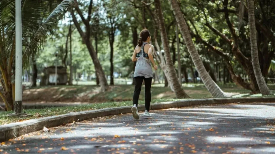 3 korzyści z porannego joggingu