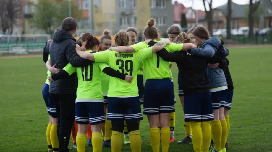 Panie z Ostrovii powalczą z wiceliderem