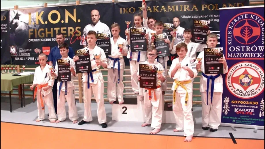 Raz po raz wchodzili na podium (zdjęcia)