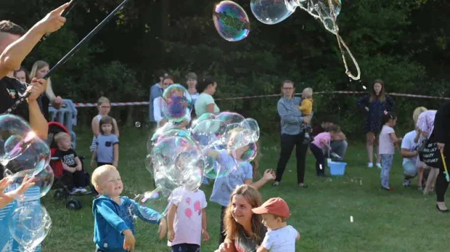 Do Komorowa zawitał Festiwal Baniek Mydlanych! (zdjęcia) 