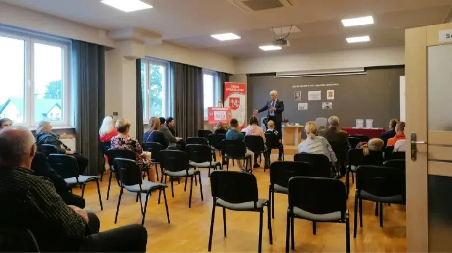 Spotkanie historyczne z Adamem Czesławem Dobrońskim