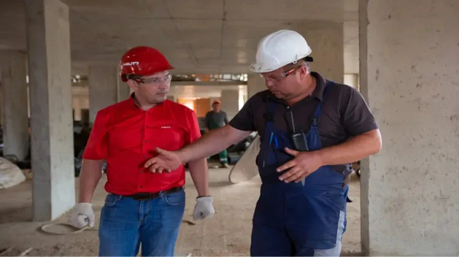 BHP na budowie – prace na wysokościach