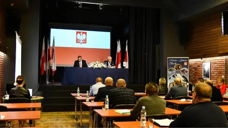 W piątek odbyła się XIX sesja Rady Gminy w Broku 