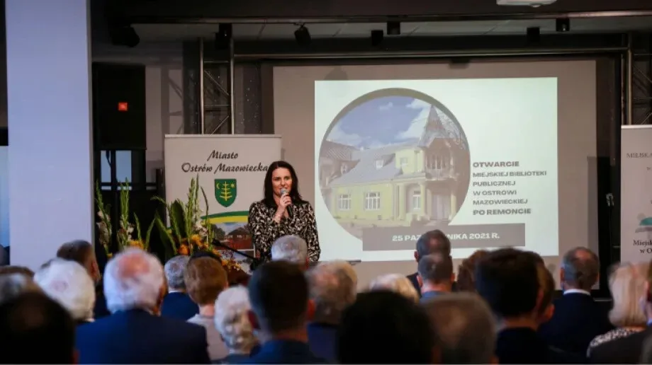 Oficjalne otwarcie Miejskiej Biblioteki Publicznej w Ostrowi Mazowieckiej po remoncie (zdjęcia)
