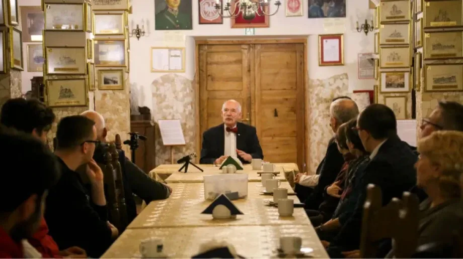 Spotkanie z Januszem Korwin-Mikke (zdjęcia)