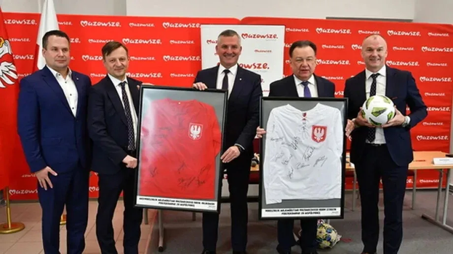 Samorząd Mazowsza wspiera mazowiecką piłkę nożną