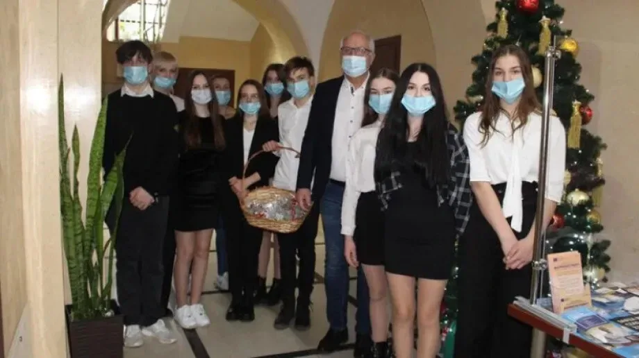 Wolontariusze odwiedzili Urząd Gminy w Broku