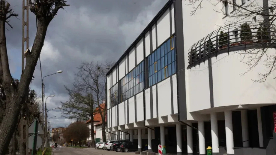 Czwartek bardzo ciepły i słoneczny. Piątek i sobota z minimalnym ochłodzeniem