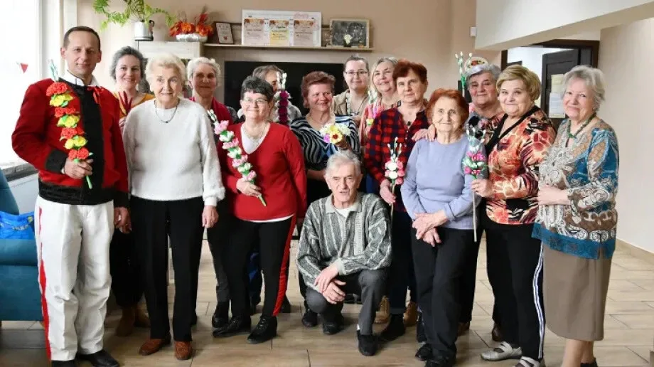Warsztaty z tworzenia palm kurpiowskich w Broku 