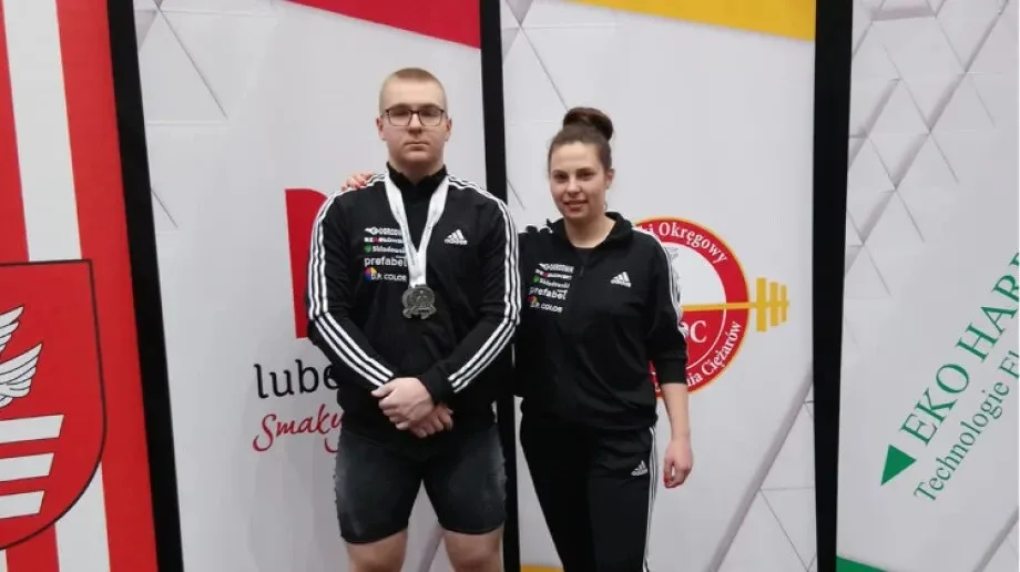 Srebro, srebro i srebro Ambroziaka
