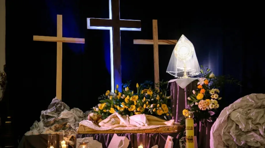 Groby Pańskie w ostrowskich parafiach (zdjęcia)