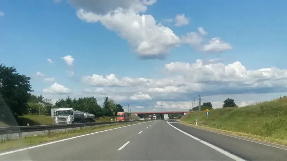 Obywatel Białorusi podróżował pieszo trasą S8