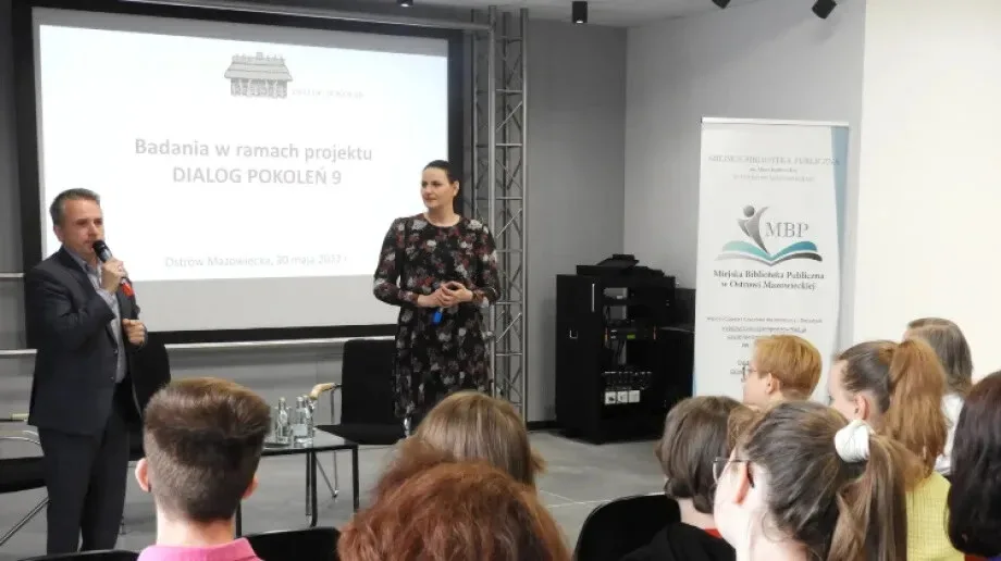 Warsztaty językowe w Starej Elektrowni kontynuacją projektu gwaroznawczego pt. 'Dialog Pokoleń'