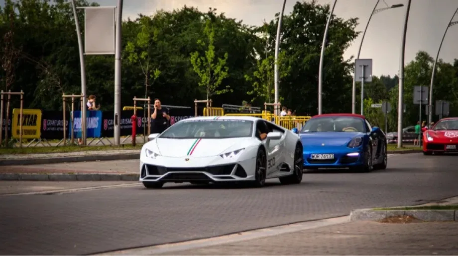Gran Turismo Polonia zrobiło widowisko w Ostrowi Mazowieckiej (zdjęcia, wideo)