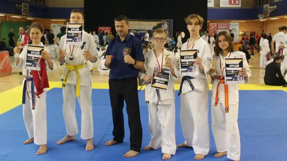 Podbielski, Kwasiborowski, Ciach, Rębowska i Akacki na podium