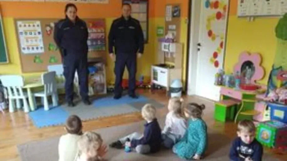 Małkińscy policjanci dbają o bezpieczeństwo najmłodszych