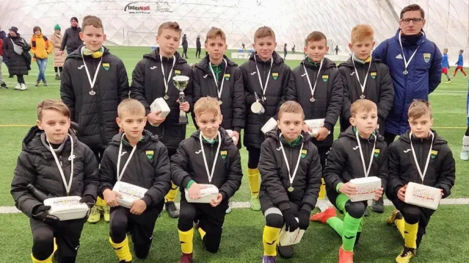 Ostrowianka wicemistrzem. Adrian Szulęcki MVP zmagań