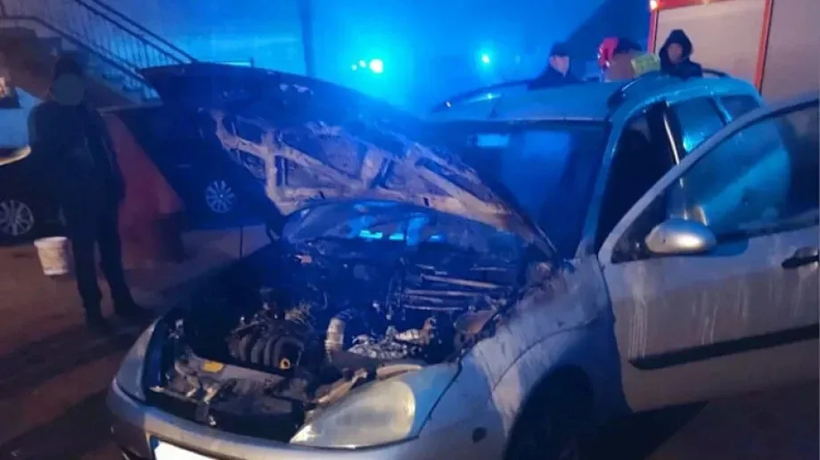Szybka akcja straży pożarnej. Pożar samochodu w Grądzikach