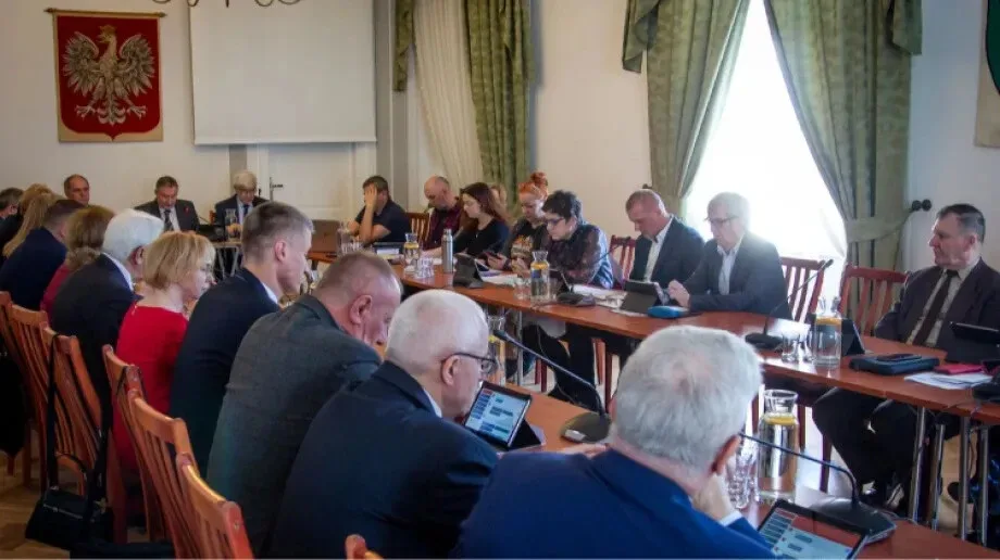 Zabytki Ostrowi Mazowieckiej pod ochroną - radni miasta jednogłośnie przyjęli program! (zdjęcia)