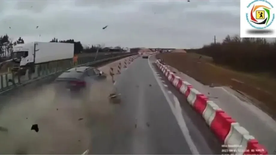 Nietrzeźwy kierowca spowodował wypadek na S8 (wideo)