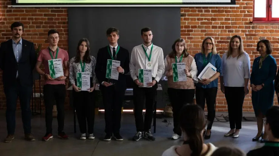 'Kopernik' vs 'Ekonomik' - wynik finałowej debaty w ramach Ostrowskiej Szkoły Debaty