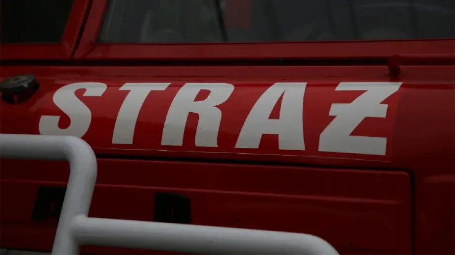 Karambol trzech aut na skrzyżowaniu ulic Roweckiego i 3 maja