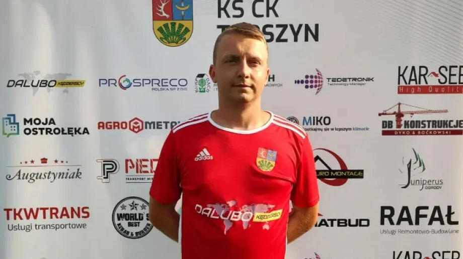 Duży awans trenera z Ostrowi