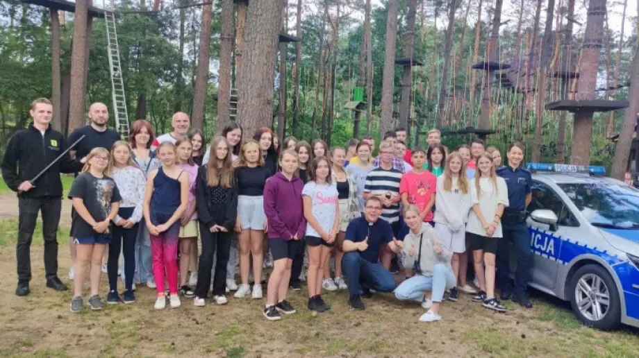 Mundurowi nie tracą czasu i edukują młodzież 