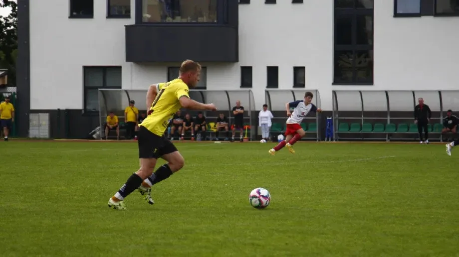 Mecz KS Ostrovia vs Wkra Radzanów (zdjęcia)