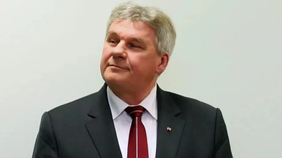 Robert Mamątow zmierza po czwartą kadencję w Senacie