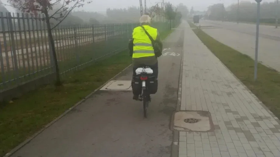 Pamiętaj o odblaskach w jesiennych warunkach pogodowych