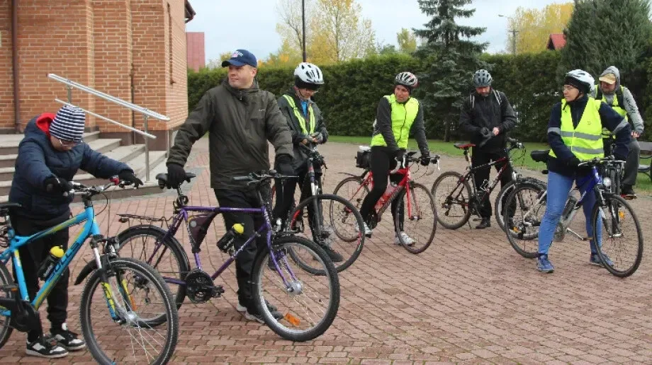 12 km rowerem do Jasienicy znalazło śmiałków gotowych na rajd (zdjęcia)