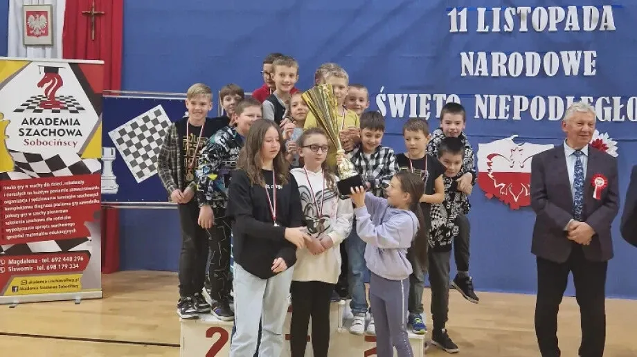 Szachowi patrioci uczcili Święto Niepodległości (zdjęcia)