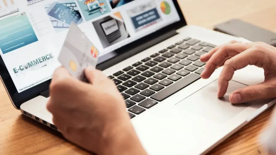 Internetowe promocje wzbudzają sporą nieufność. Badanie 