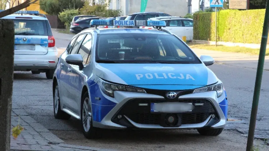 23-latek bez prawa jazdy za kierownicą! Zatrzymany przez policję w Małkini Małej