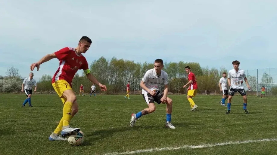 GKS u siebie. Iskra na wyjeździe