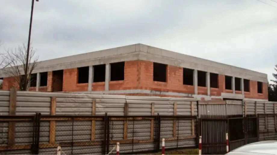 Kolejne opóźnienia z nową szkołą!  Problemy związane z przyłączem energetycznym