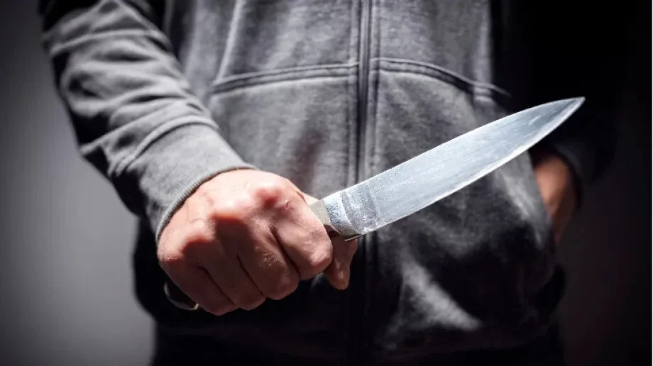 Brutalny napad na sklep. Ekspedientka została zraniona nożem