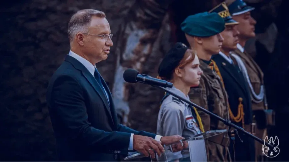 Żołnierze 5 Mazowieckiej Brygady Obrony Terytorialnej  oddali hołd Powstańcom Warszawskim