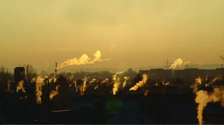 Mazowsze przyspiesza walkę ze SMOGIEM