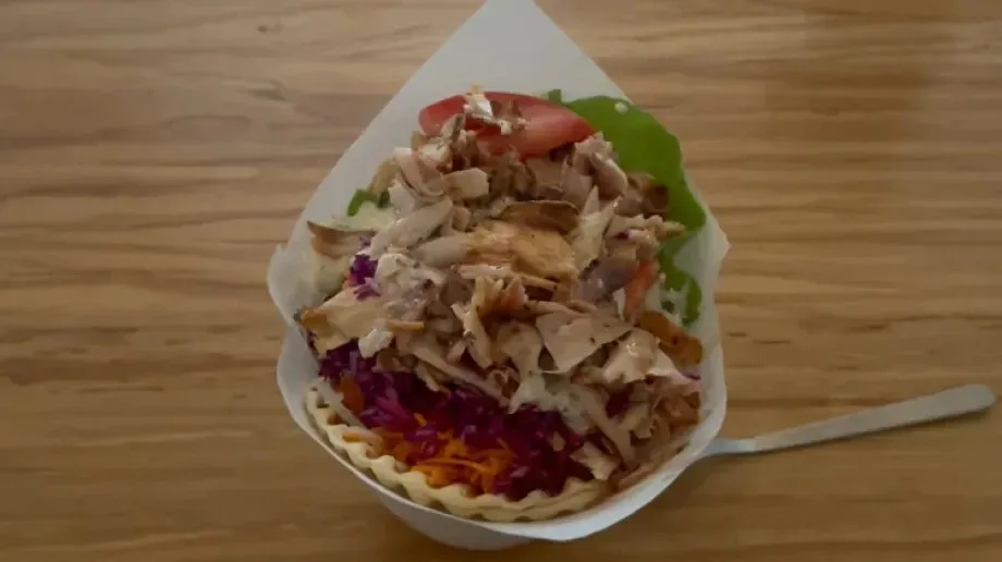 Najstarszy kebab w Ostrowi. Czy jest smaczny? (wideo)