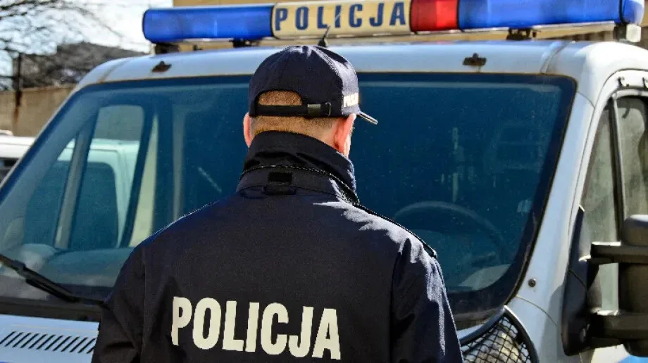 Przejechał przez przejazd kolejowy jak tor wyścigowy