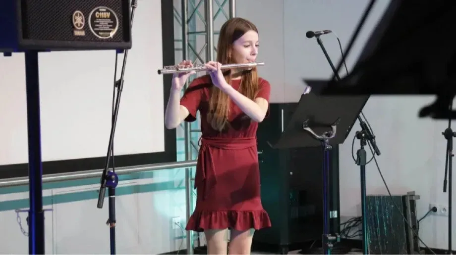 Urokliwy koncert kolęd i pastorałek w Starej Elektrowni (zdjęcia)