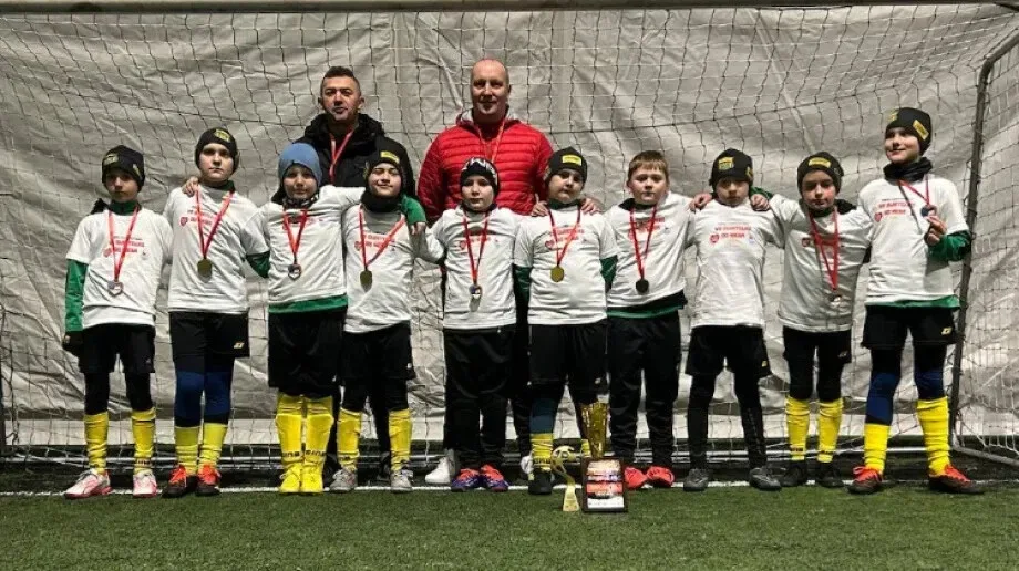 Ostrovia na podium. Biszewski strzelał raz za razem