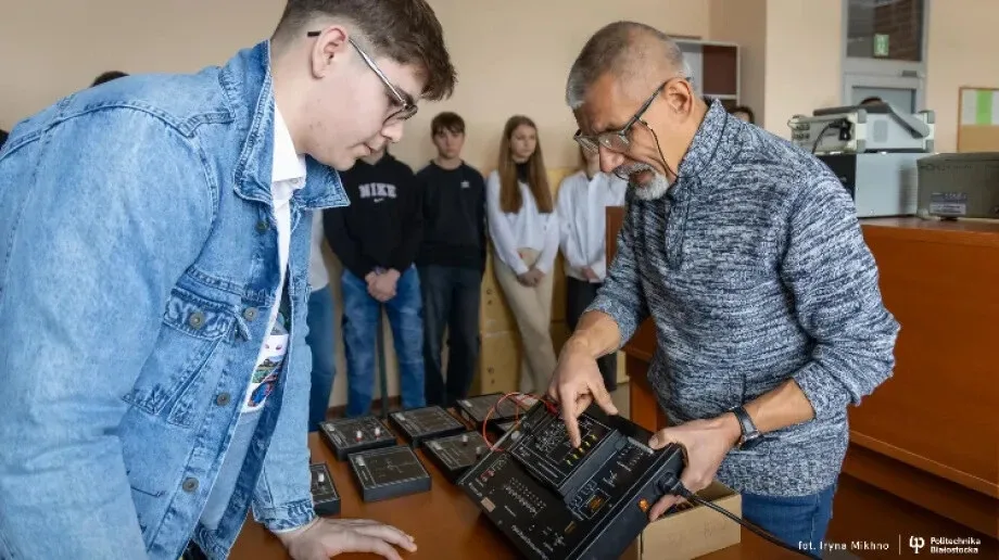 Młodzież z 'Ekonomika' odwiedziła Politechnikę Białostocką