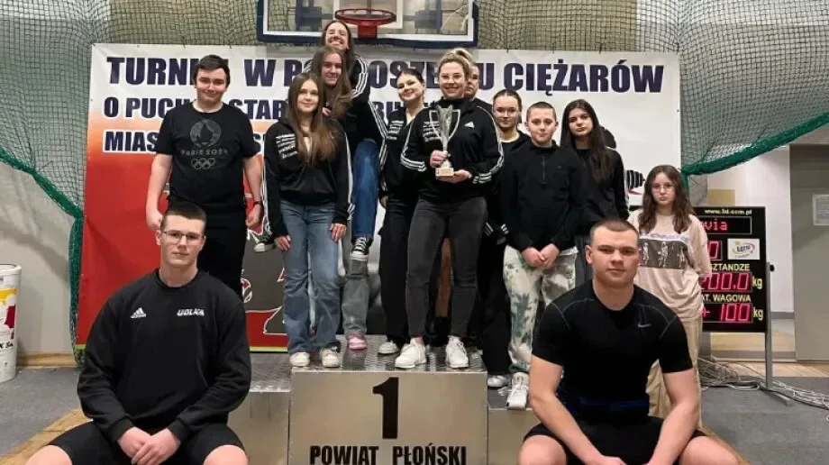 Sztangiści UOLKA Ostrów Mazowiecka z sukcesami w Płońsku!